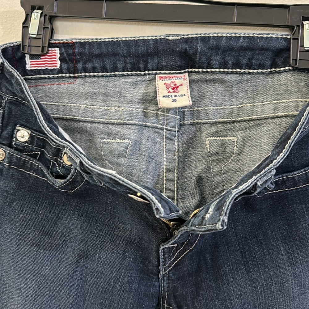 True Religion - Picture 6 of 8